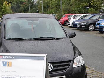 "Thank you for parking - die Deutsche Bahn" könnte man in Anlehnung an den Ulk-Song zu der Pendler-Abzocke sagen. Foto: Josef Hofbauer