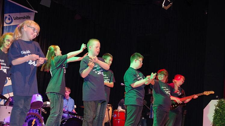 Die "Kids vom Ring" sorgten f&uuml;r Stimmung.Veronika Schadeck