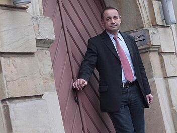 Da Bernd Steinhäuser am 16. März keinen Gegenkandidaten hat, gilt seine Wiederwahl als sicher. Es sollen aber die letzten sechs Jahre sein, die der Beamte als Teilzeit-Bürgermeister verbringt. Fotos: Jochen Nützel