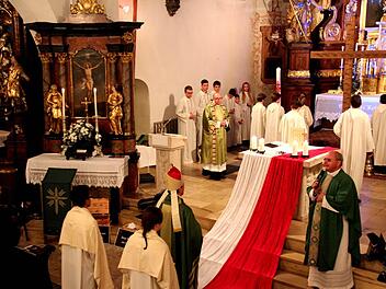 In der St.-Georgs-Kirche fand erstmals das "Nightfever" statt.Foto: Johanna Blum