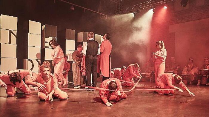 Szenenfoto aus der Aufführung von "Mensch Odysseus" Foto: OBA
