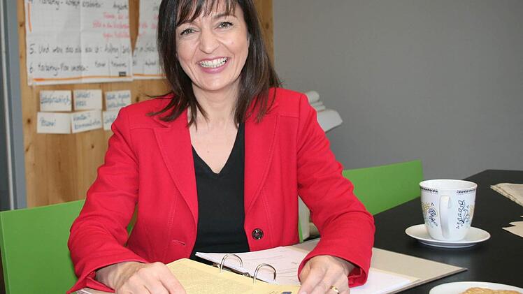 Schon seit vielen Jahren befasst sich Barbara Becker beruflich und ehrenamtlich mit europäischen Themen. Jetzt will sie das auch als EU-Parlamentarierin tun. Foto: Daniela Röllinger