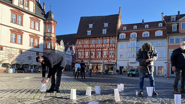 Coburger gedenken am Tag der Heiligen drei Könige den Corona-Toten.