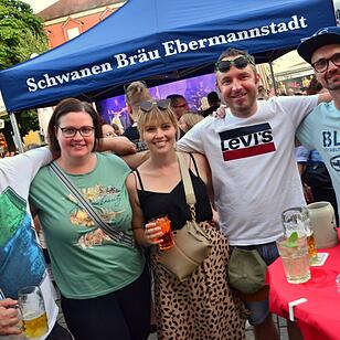 Auf dem Marktplatz Ebermannstadt wird gefeiert!