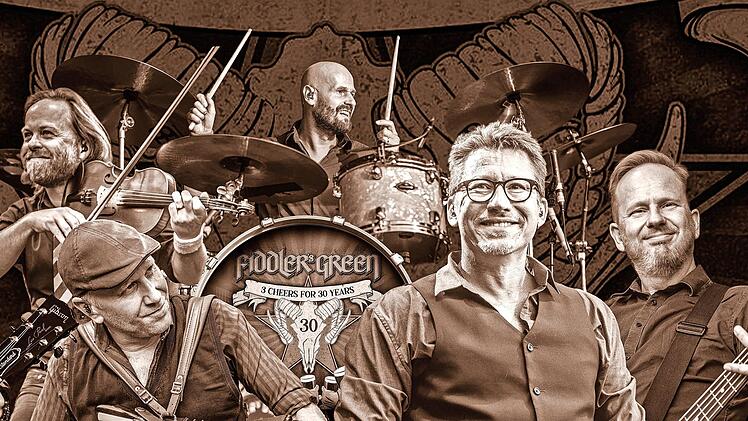 Fiddler’s Green kommen nach Bad Staffelstein auf die Seebühne.