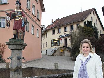 22 Rathaus-Chefs gibt es im Landkreis Kulmbach, doch die Ludwigschorgasterin Doris Leithner-Bisani ist die einzige Bürgermeisterin. Warum finden sich in poltischen Spitzenämtern so wenig Frauen? Foto: Dagmar Besand