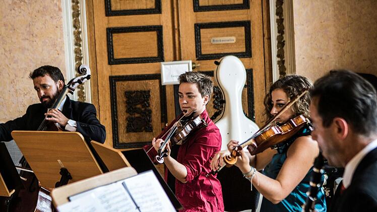 Impressionen vom Coburger Theaterfest zum Spielzeitauftakt.Foto: Jochen Berger