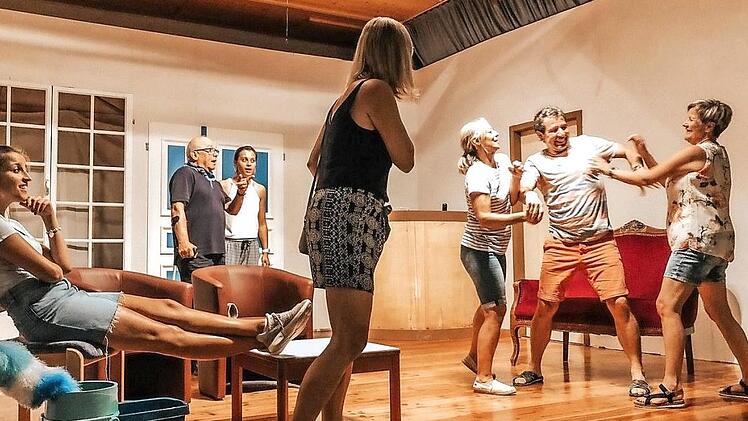 Ein Bild von 2019: Die Theatergruppe der Katholischen Arbeiterbewegung bei einer der Proben.  Foto: Pierre Strecker