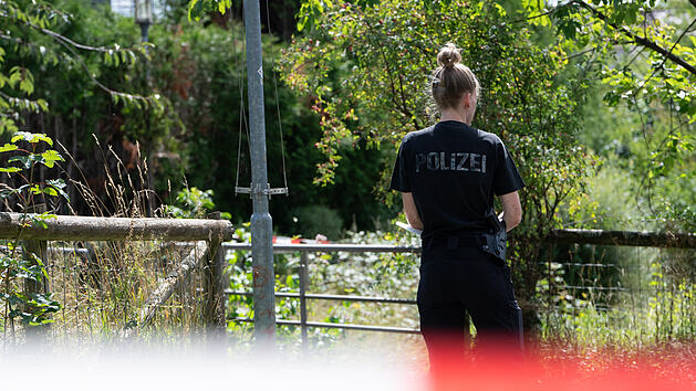 Leiche in Koffer am Stadtrand von Filderstadt gefunden