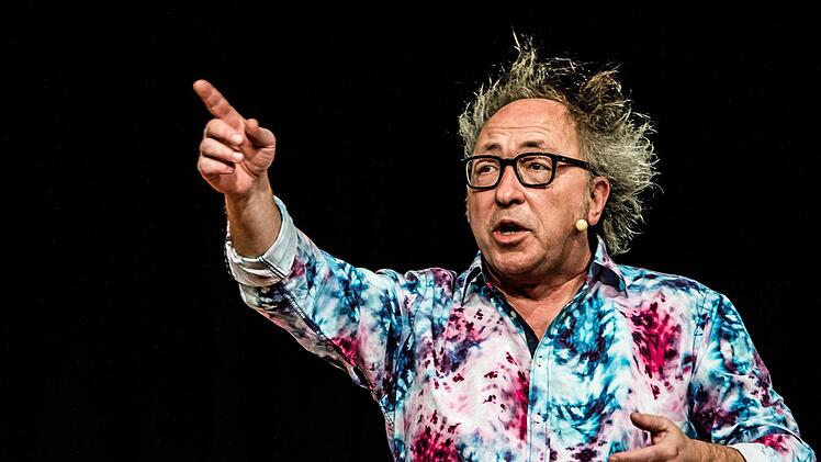 Impressionen von Urban Priols Gastspiel im ausverkauften Coburger Kongresshaus.Foto: Jochen Berger