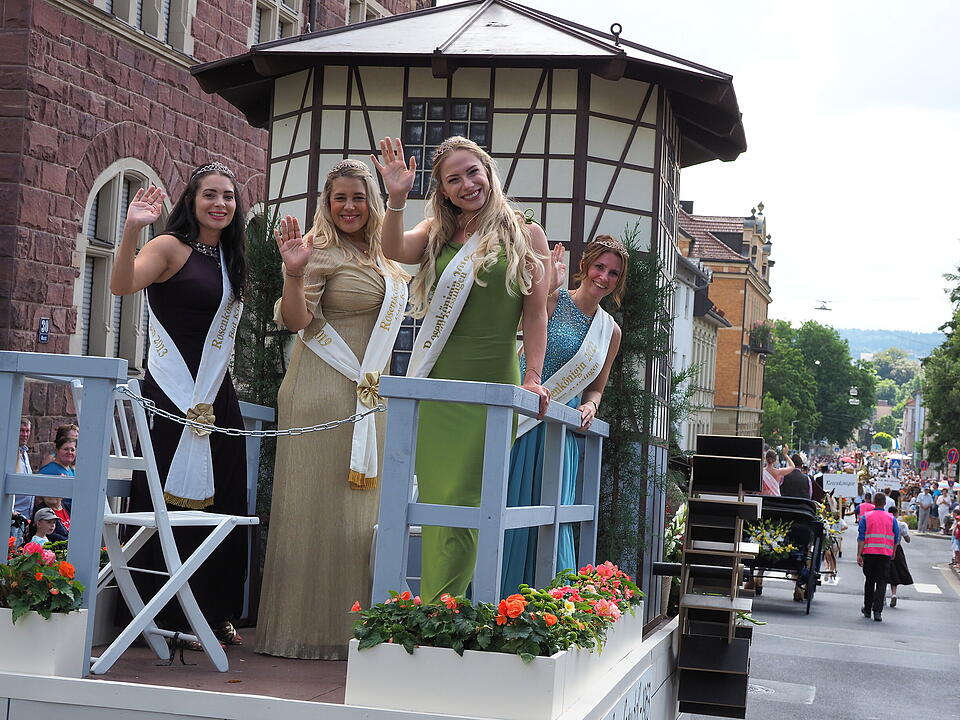 Großer historischer Festzug durch Bad Kissingen!