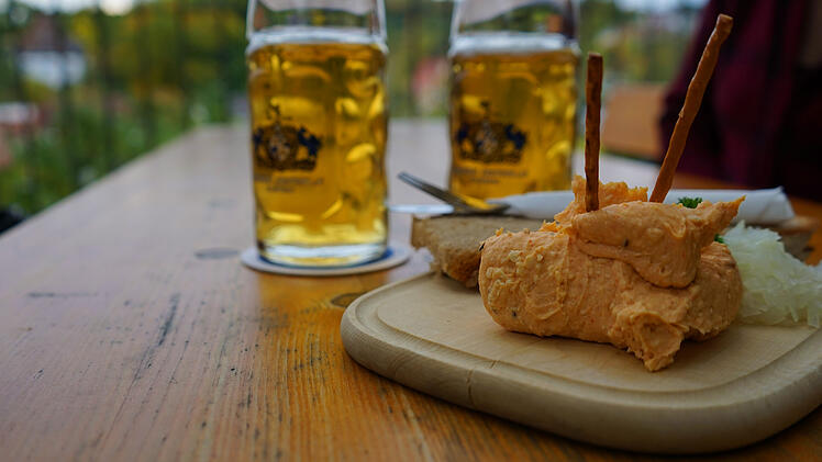 Radler, Bier, Brotzeit, Gerupfter, Bierkrug, Brauerei Greifenklau