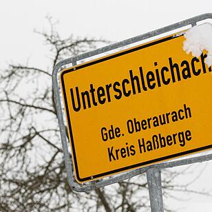 In Unterschleichach ist die elfjährige Janina in der Silvesternacht erschossen worden.