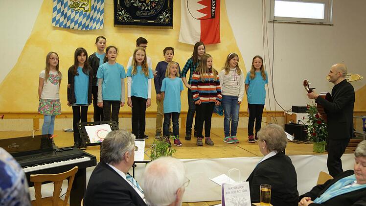 Der Kinderchor Effeltrich Foto: Franz Galster