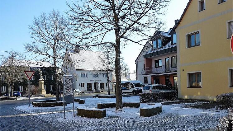 Attraktiver und barrierefrei will Burgebrach den historischen Ortskern gestalten.Elke Pieger