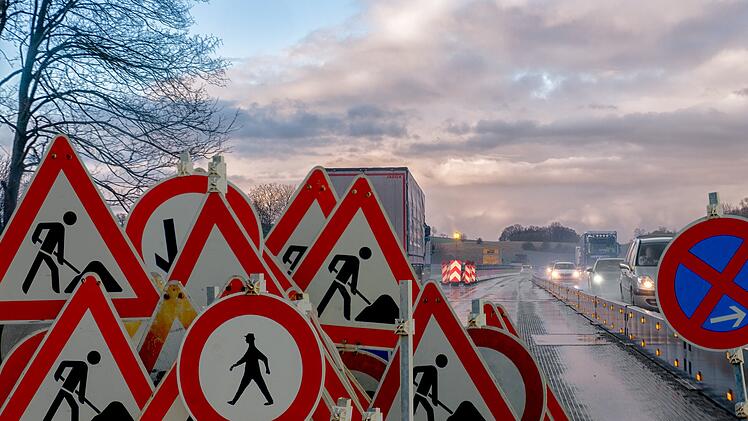 Autobahn Baustelle Vollsperrung Sperrung Bauarbeiten
