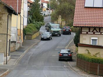Der Verkehr in der Talstraße war ein wichtiges Thema in der Bürgerversammlung. Foto: Sabine Weinbeer