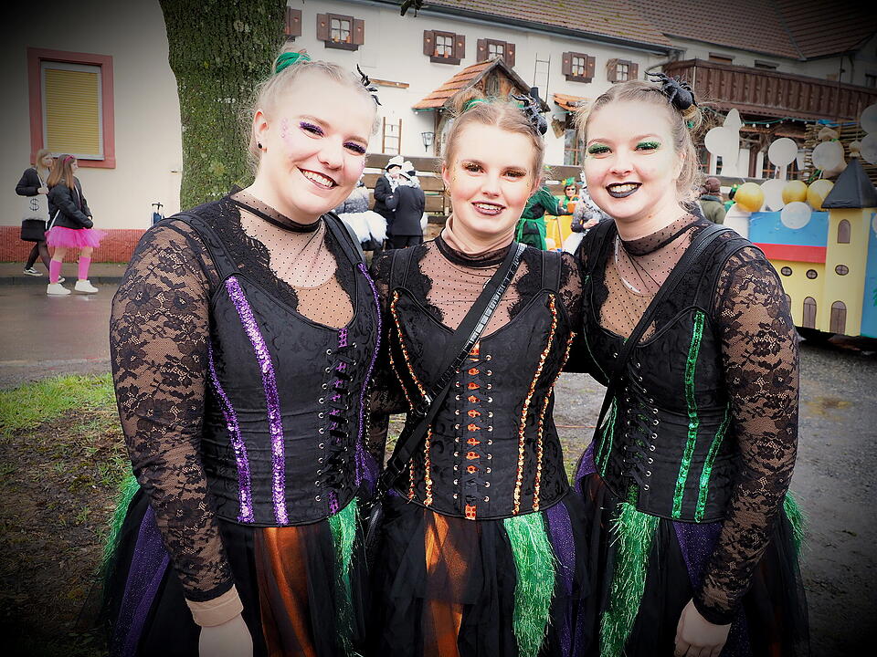 Beste Faschingslaune in Aura/Saale