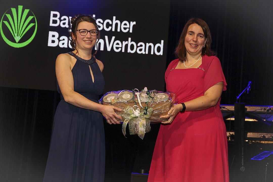 Der traditionelle Bauernball lockte viele Gäste an