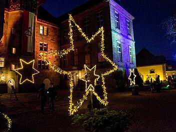 Die "Winterszeit" auf Schloss Eyrichshof bei Ebern bietet schon Anfang November Weihnachtsstimmung.