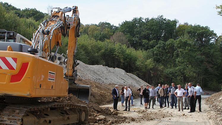Der Bauausschuss mitten in der laufenden Maßnahme an der HAS  56 Ebern-Einmündung LosbergsgereuthGünther Geiling