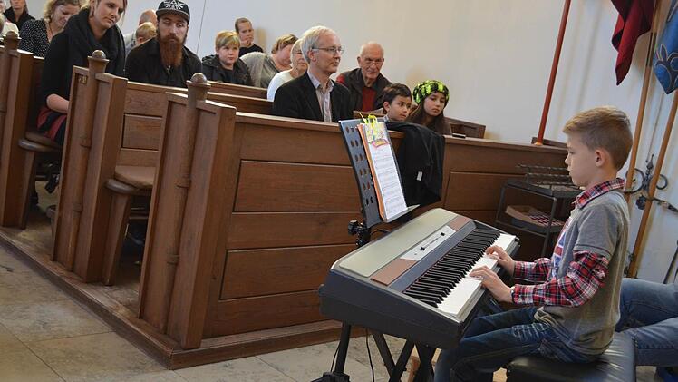 Die Musikschüler hatten seit den Sommerferien geübt. Foto: Larissa Händel