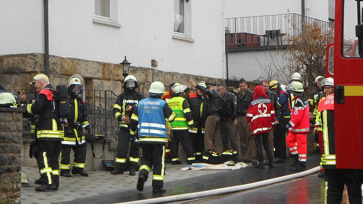Großaufgebot der Rettungskräfte.  Foto: Katrin Geyer