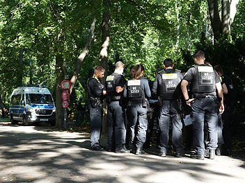 Tote Frau im Volkspark Humboldthain gefunden
