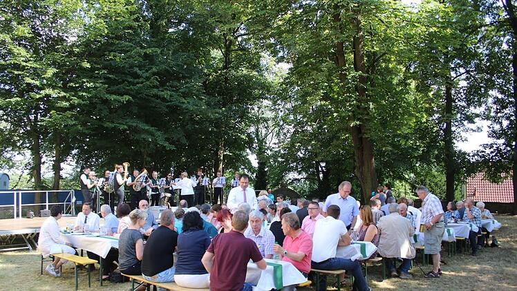Die Sanierung des Spinnstuben-Ensembles hat begonnen. Foto: Jürgen Gärtner