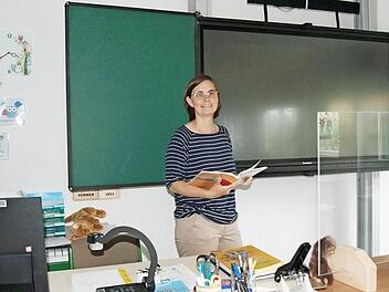 Yvonne Kern, Schulleiterin der Grundschule Lichtenfels im Leuchsental in Roth, sieht wenig Nachteile im vorübergehenden Unterrichten im Container.  Fotos: Corinna Tübel