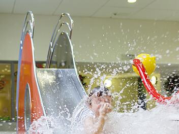 Nürnberg: Kindergeburtstag im Schwimmbad