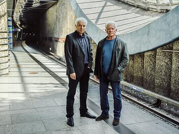 Vier Tage vor ihrem offiziellen Renteneintritt werden Kriminalhauptkommissar Franz Leitmayr (Udo Wachtveitl, links) und Kriminalhauptkommissar Ivo Batic (Miroslav Nemec) noch einmal mit einem besonders schwierigen Fall konfrontiert.