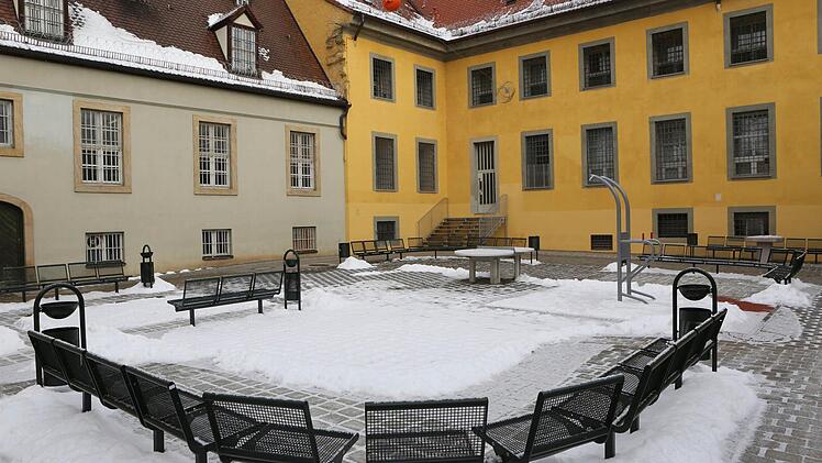 Auch für den Hofgang ist nicht wirklich viel Platz vorhanden.