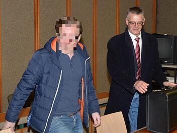 Zu drei Jahren und sechs Monaten Freiheitsstrafe hat das Amtsgericht den ehemaligen Systemadministrator der Stadt Höchstadt verurteilt. Foto: Ronald Rinklef