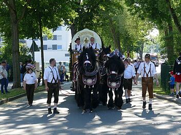 Bayreuth: Traditioneller Volksfestumzug findet wieder statt - Anmeldungsaufruf für Vereine Bayreuth: Traditioneller Volksfestumzug findet wieder statt - Anmeldungsaufruf für Vereine