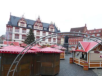 Noch nicht fertig, schon wird wieder abgebaut.