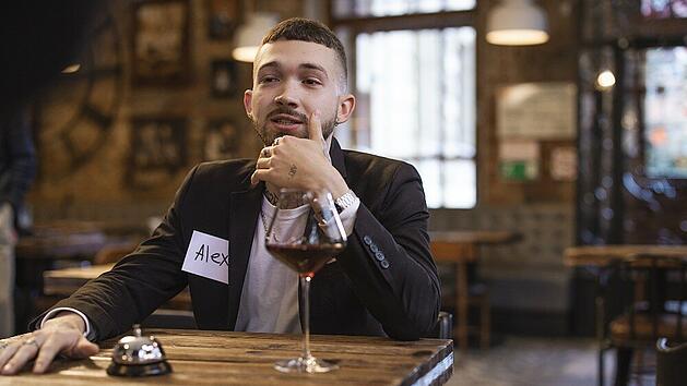 Speed Dating - Von den 90ern bis heute ein nicht nur beliebtes, sondern auch vielversprechendes Konzept zum Verlieben.