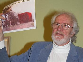 Der 58-jährige Veith Pöhlmann ist jetzt offiziell Bürgermeister-Kandidat in Thurnau. Foto: Sonja Adam