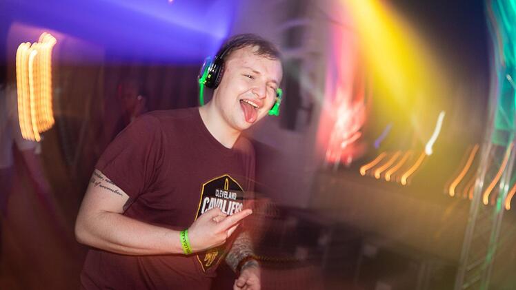 Die erste "Silent Disco" im Landkreis Kronach. Foto: Marian Hamacher