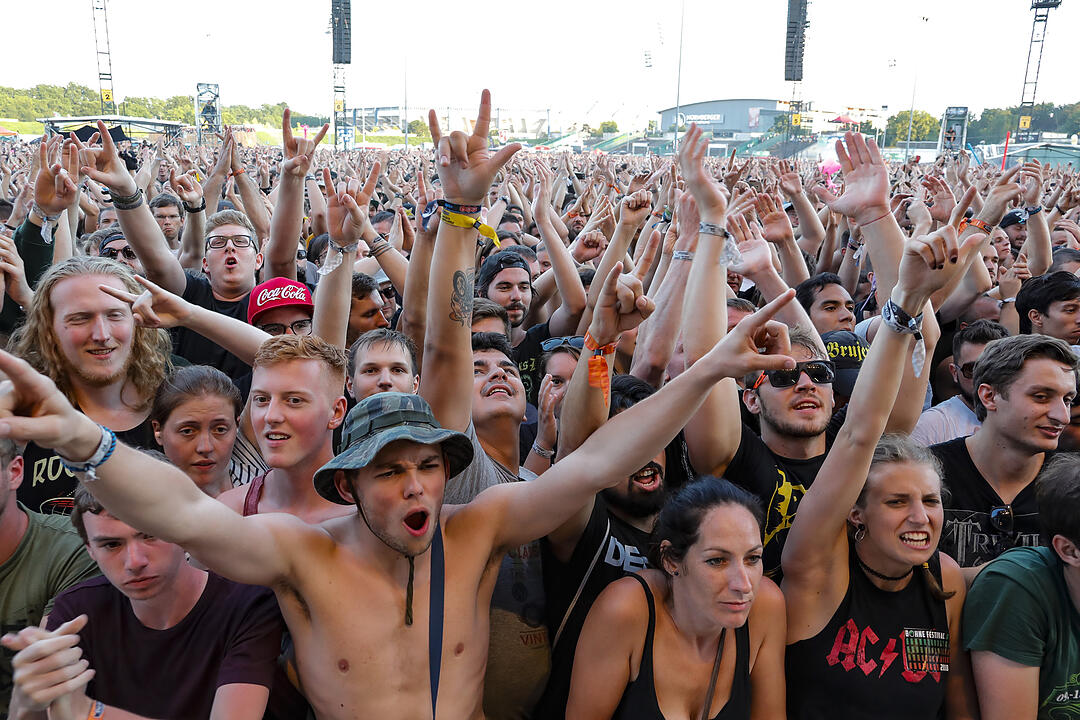 Stimmung vor den Stages bei Rock im Park