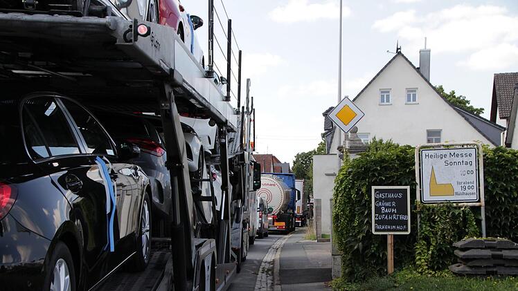 In Wachenroth ging zeitweise nichts mehr.  Foto: Andreas Dorsch