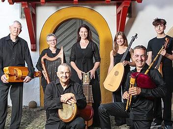 „Capella Antiqua“ und Jule Bauer spielen auf Schloss Wernsdorf.