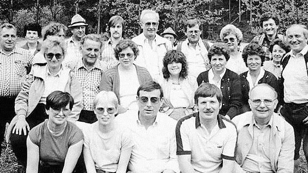 Vor vier Jahrzehnten startete die Wandergruppe der Arbeiterwohlfahrt Burgkunstadt. Foto: Dieter Radziej (Repro)