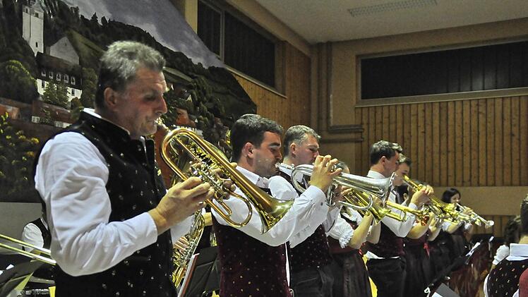 Trachtenkapelle Musikverein Schondra Foto: Peter Klopf