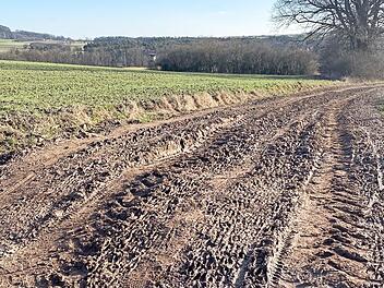 Der Weg am Kestlberg Richtung Gaiganz und Pinzberg ist in einem schlechten Zustand.