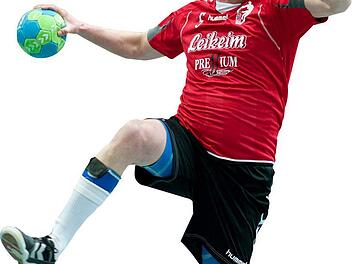 Besonders oft möchte Kunstadts Spielertrainer Kostja Zelenov nicht mehr ins Geschehen eingreifen müssen. Foto: M. Schneider