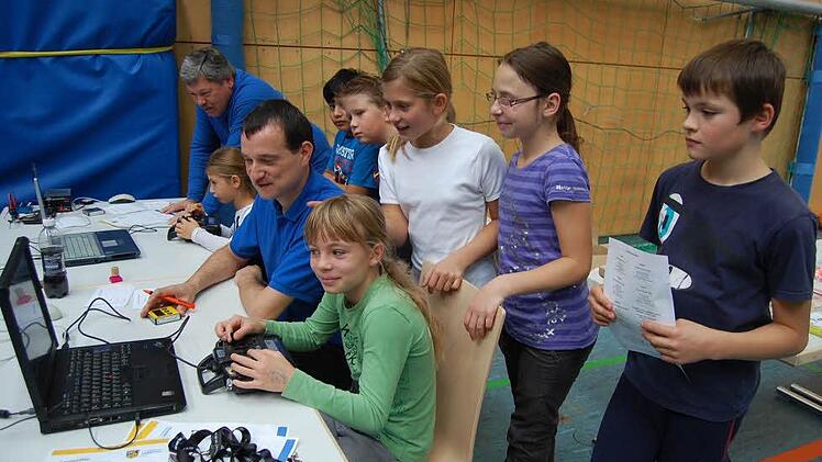 Der Flugsimulator der Segelfluggruppe Kordigast Burgkunstadt fand großes Interesse.