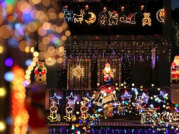 Mit einer Karte bedankt - Unbekannte klauen Weihnachtsdeko