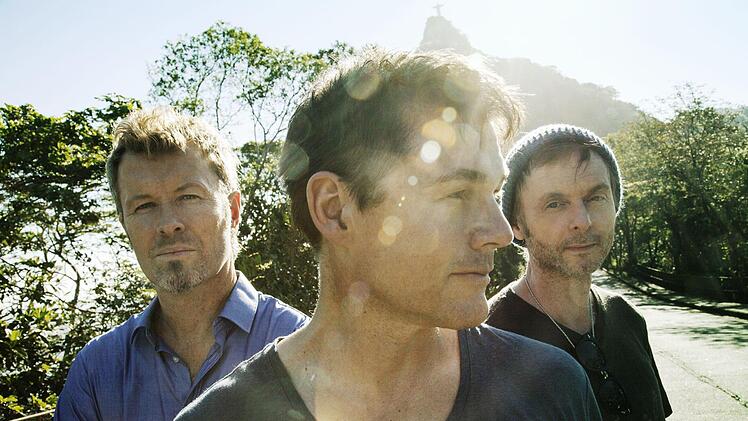 Das sind a-ha (von links): der Keyboarder, Gitarrist und Songwriter Magne Furuholmen, der Sänger Morten Harket und Gitarrist Pål Waaktaar-Savoy.