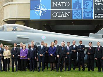 Die Teilnehmer des Nato-Gipfels in Newport in Wales. Foto: dpa